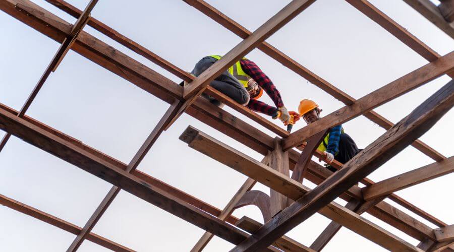 Professional gutter cleaning services in Guatay, CA